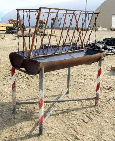 B-1129 Livestock Feeder