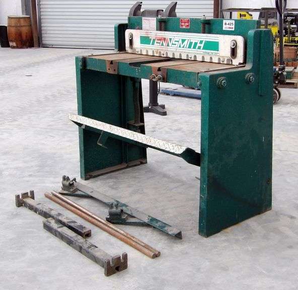 B-425  Tennsmith Metal Shear