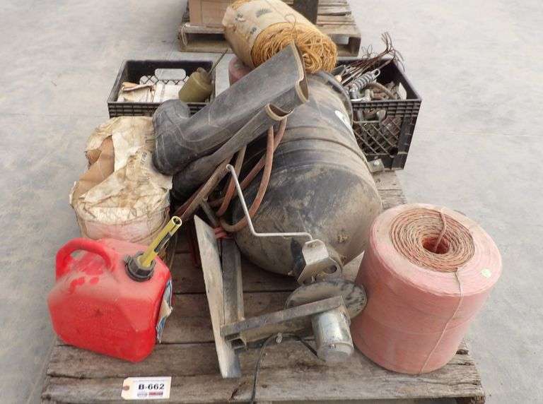 B-662 Gopher Traps & Shop Stock