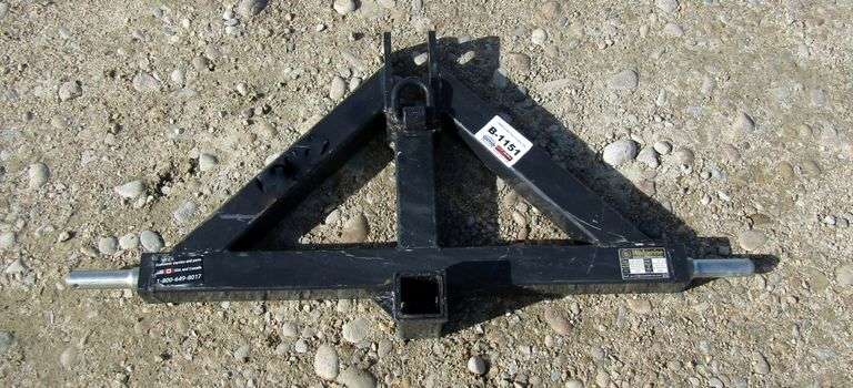 B-1151 3-Point Receiver Hitch