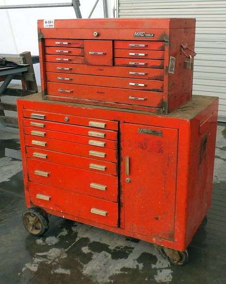 B-581 Rolling Toolbox w/Tools