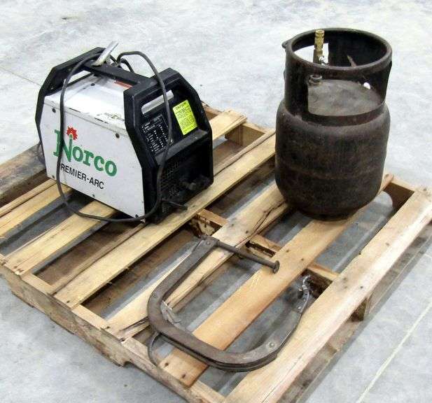 B-915 Welder & Shop Stock