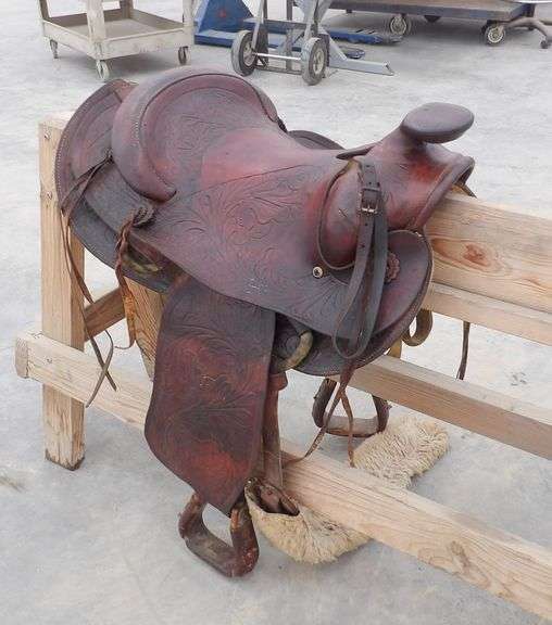 B-725 Riding Saddle