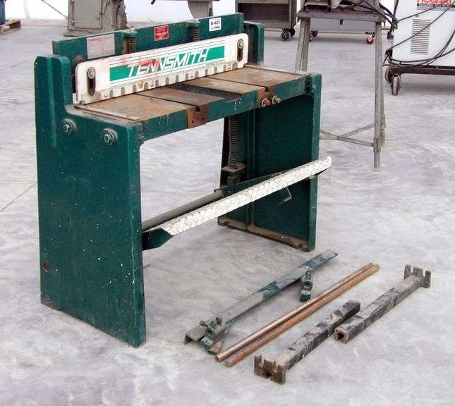 B-425  Tennsmith Metal Shear