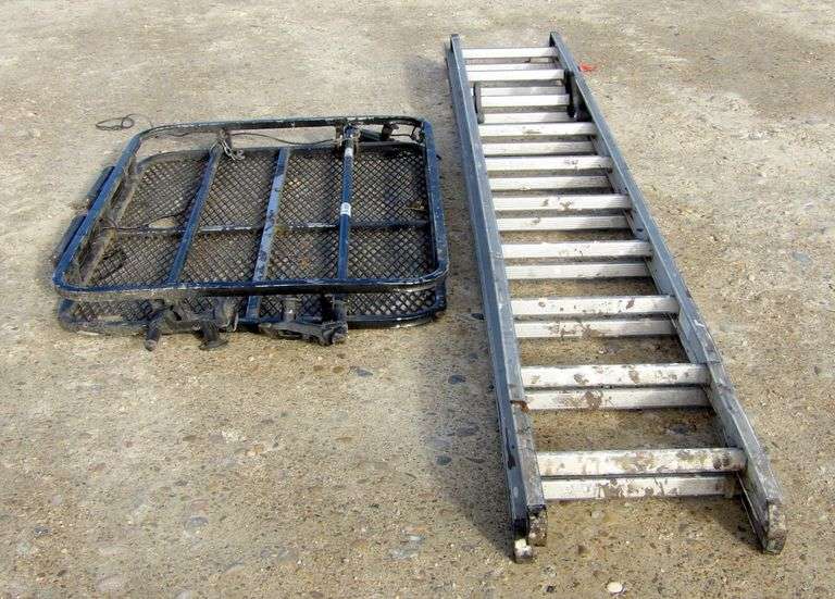 B-988  Extension Ladder & Cargo Rack