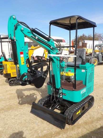B-1143  CFG Industrial Mini Excavator