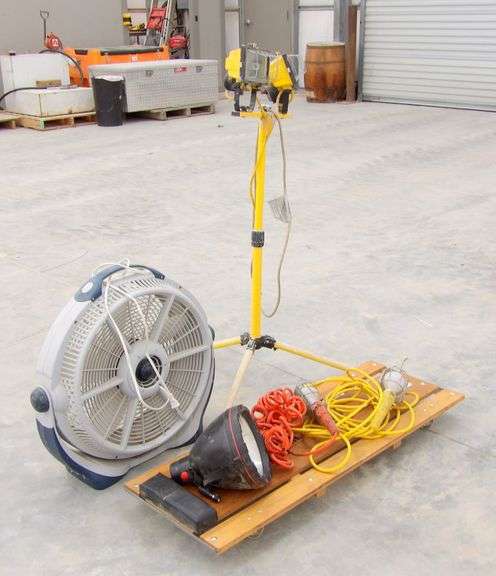 B-706  Lights + Shop Stock