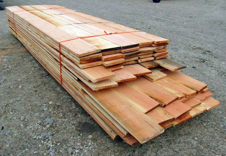 B-775 Douglas Fir Lumber 1x10