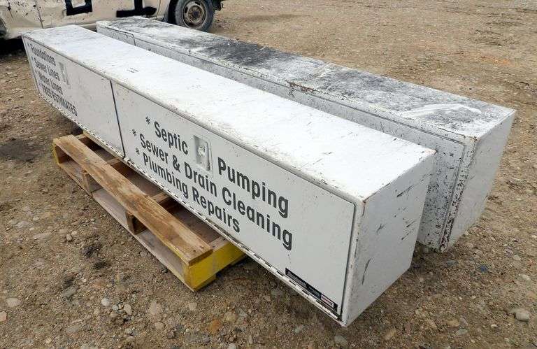 B-1098  Underbody Toolboxes