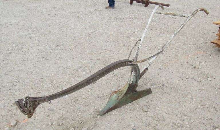 B-1053 Horse Drawn Plow