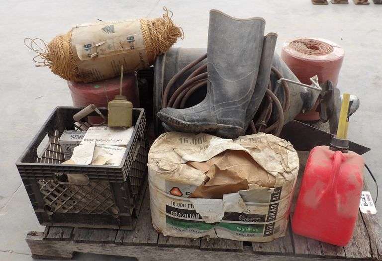 B-662 Gopher Traps & Shop Stock