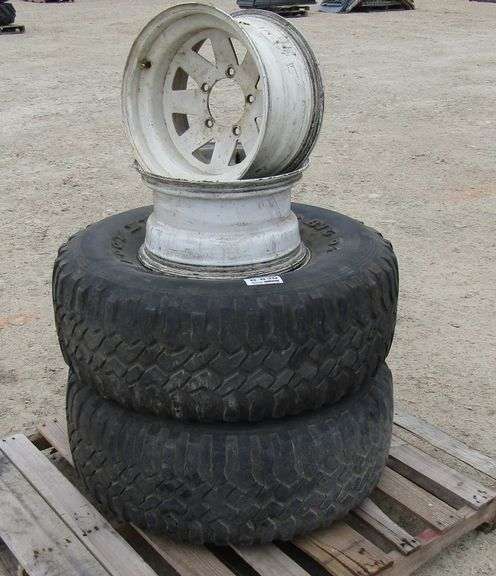 B-830 Big Foot Tires & Wheels