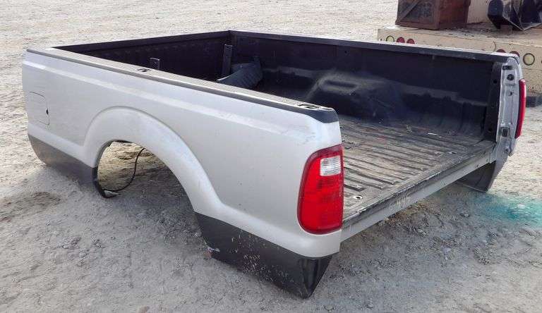 B-1012  Ford 8' Pickup Bed