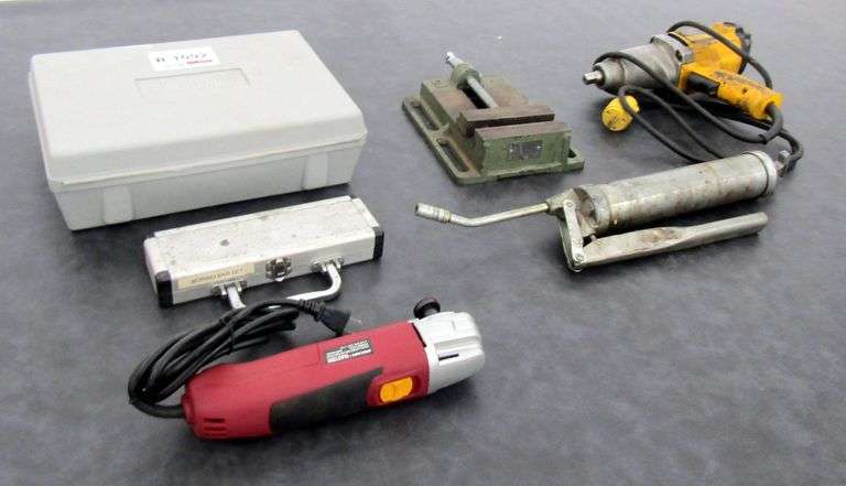 B-1092 Power Tools + Grease Gun