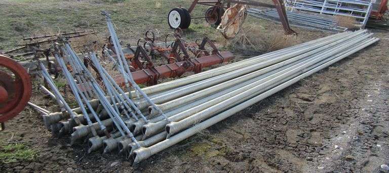 B-821 Irrigation Pipe & Trailer