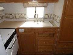 B-930  2001 Prowler 315X Travel Trailer