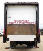 B-765  2005 Freightliner Reefer Truck