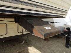 B-925 1992 Sandpiper 5th Wheel Travel Trailer