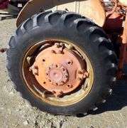 B-1159 Allis Chalmers DW40 Tractor