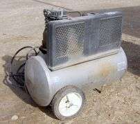 B-676  Campbell Hausfeld Air Compressor