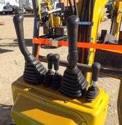 B-1131  CFG Industrial Mini Excavator