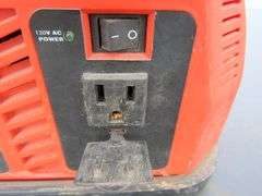 B-352  Black & Decker Battery Chargers / Power Station