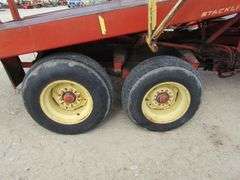 B-997 New Holland 1032 Stackliner Harrow Bed