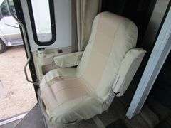 B-136 2004 Gulfstream Atrium 41' Motorhome