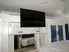 B-136 2004 Gulfstream Atrium 41' Motorhome