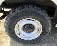 B-692  2000 GMC Safari Utility Van