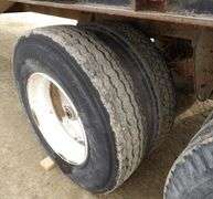 B-198  1975 COMN 42' Flatbed Trailer