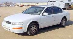 B-339  1995 Nissan Maxima