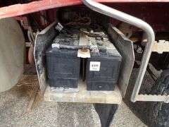 B-801 1974 Kenworth Cabover Truck