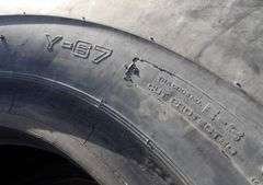 B-493 Livestock Tire Feeder