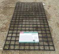 B-170  KJ Wire Mesh Panels 6.6'x3.3'