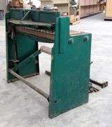 B-425  Tennsmith Metal Shear