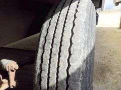 B-925 1992 Sandpiper 5th Wheel Travel Trailer