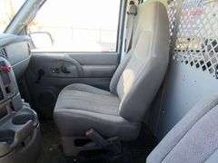 B-692  2000 GMC Safari Utility Van