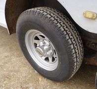 B-203 1993 Logan Coach Ranger 3 16' Gooseneck Stock Trailer