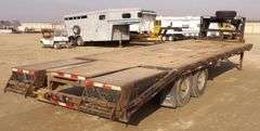 B-392 2006 C & B Quality Gooseneck Trailer