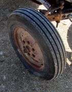 B-1124  Massey Ferguson Tractor