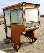 B-418  Hinkler Tractor Cab