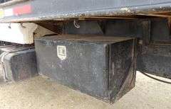 B-739 1991 Ford F-800 Flatbed with Water Tank