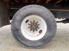 B-739 1991 Ford F-800 Flatbed with Water Tank