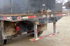 B-739 1991 Ford F-800 Flatbed with Water Tank