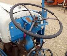 B-1110  Ford Tractor