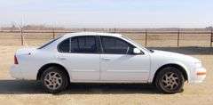 B-339  1995 Nissan Maxima