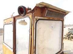 B-418  Hinkler Tractor Cab