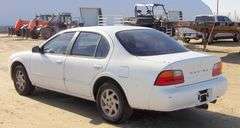 B-339  1995 Nissan Maxima