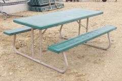 B-760  Lifetime Picnic Table